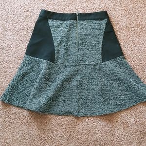 Zip up skirt halogen